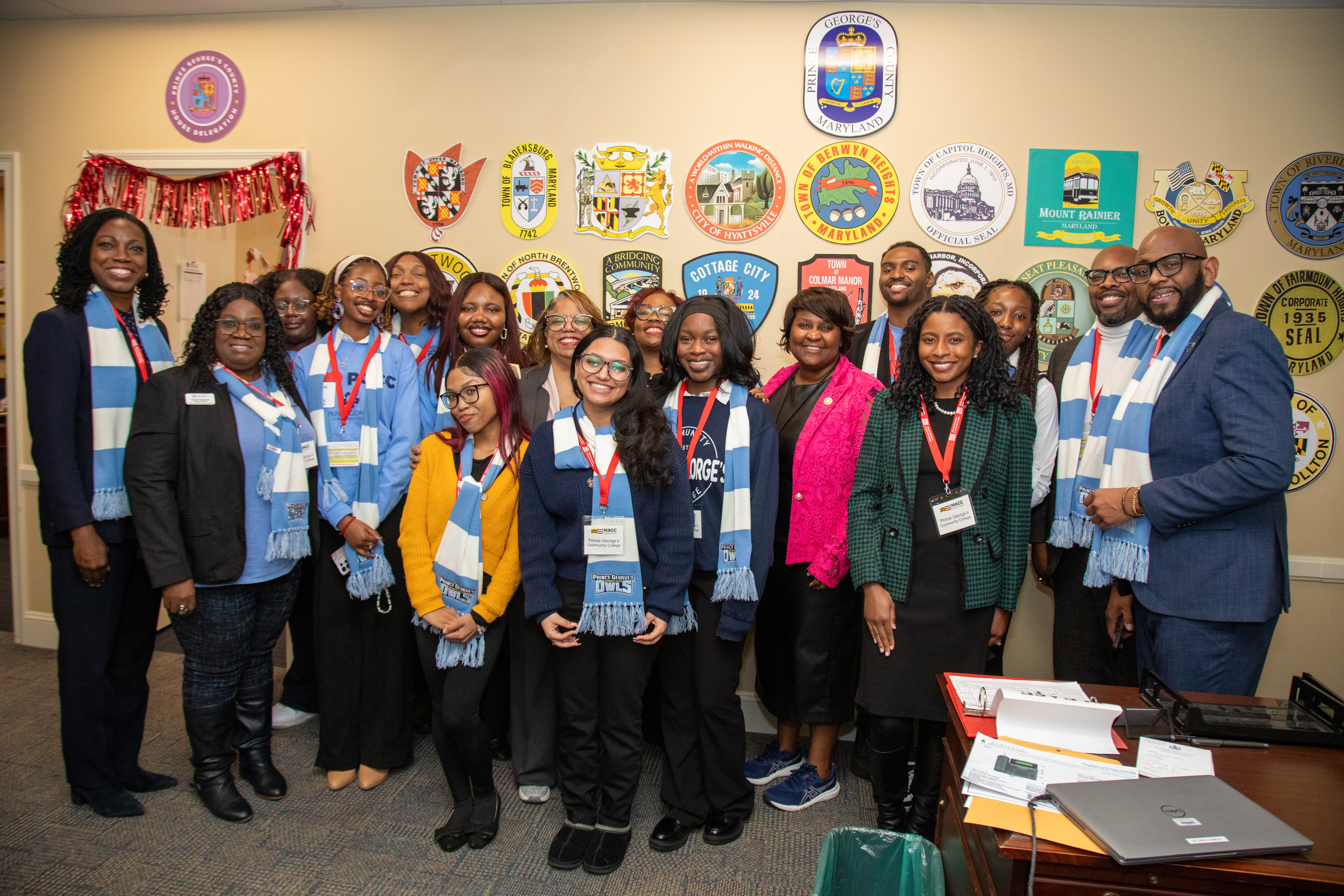 Group photo of students and staff for Student Advocacy Day